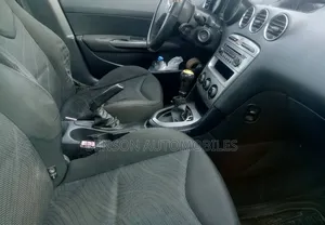 Peugeot 308 2008 Gris