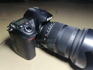Nikon D7000