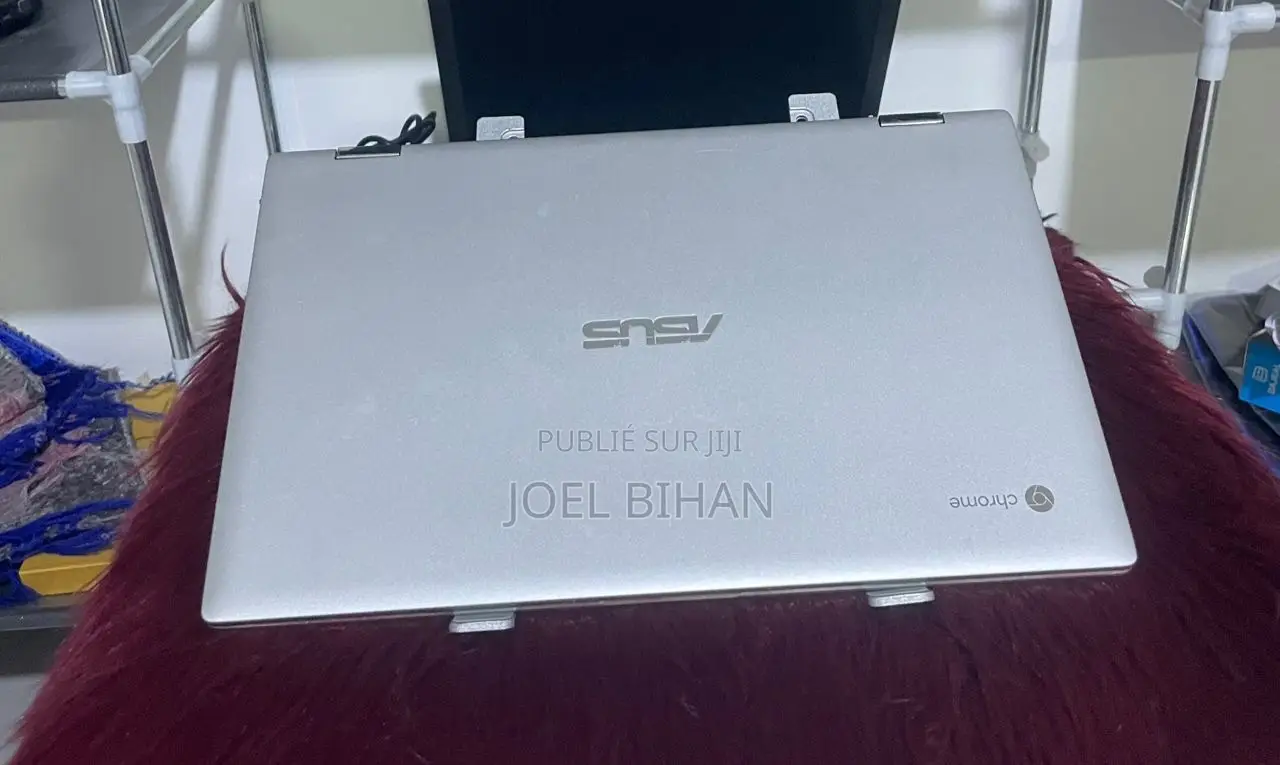 Ordinateur portable Asus 1015E 4GB Intel Core i3 SSD 256GB