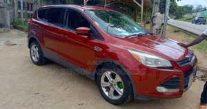 Ford Escape 2015 Rouge