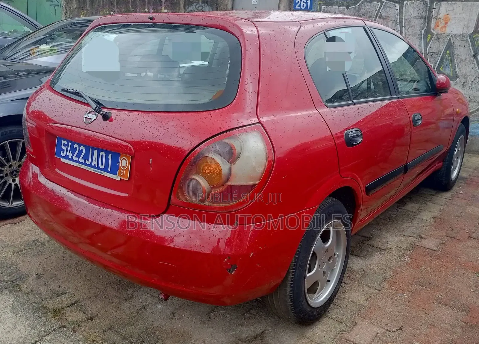 Nissan Almera Tino 2002 Rouge