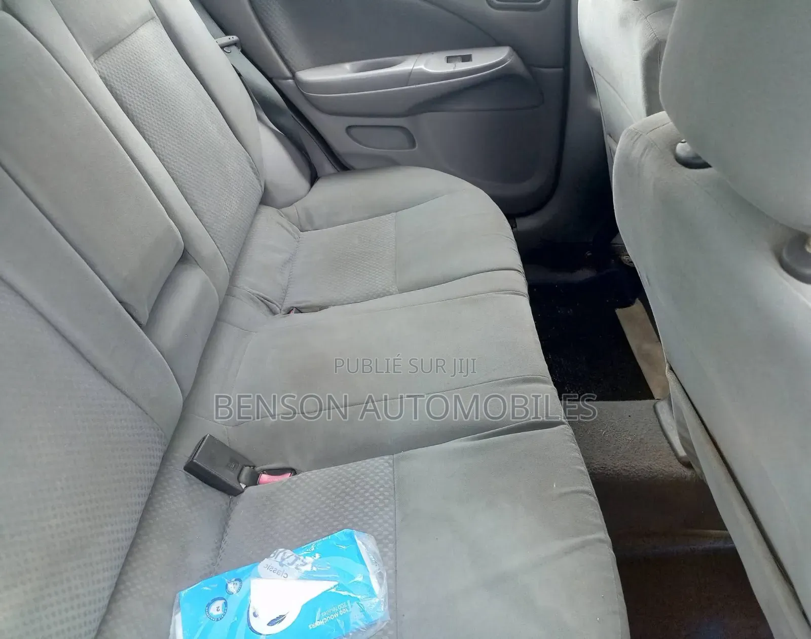 Nissan Almera Tino 2002 Rouge