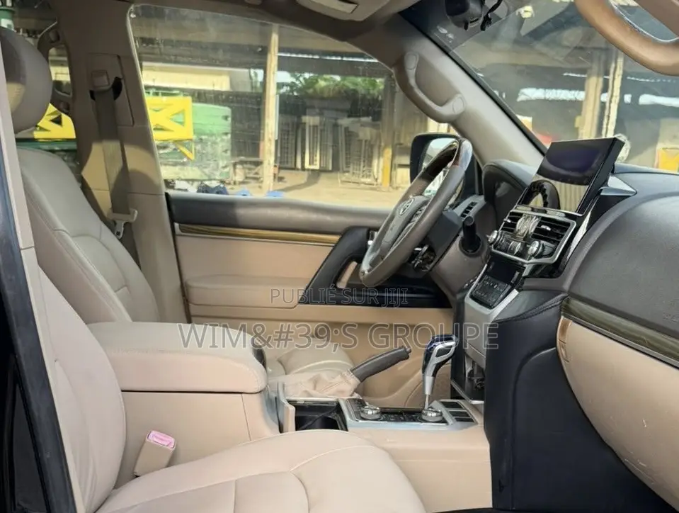 Toyota Land Cruiser 2014 Noir