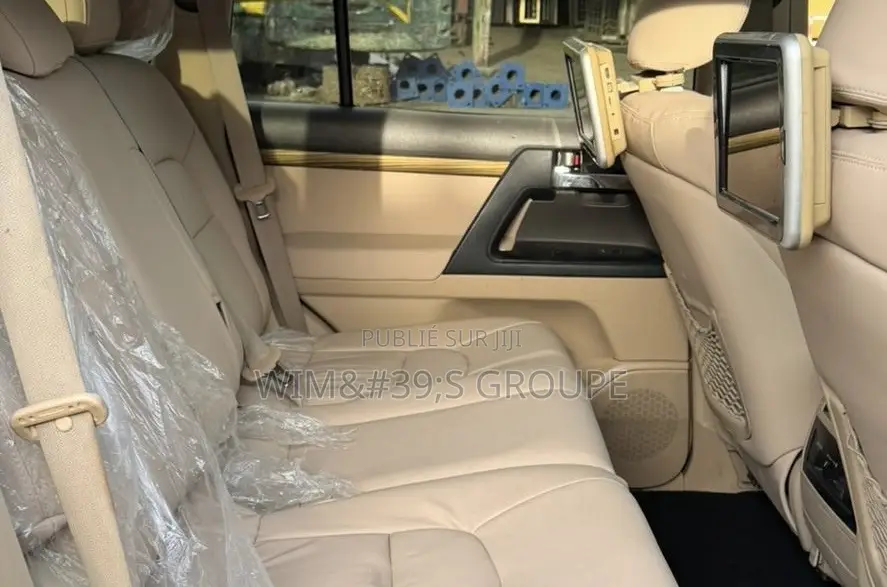 Toyota Land Cruiser 2014 Noir