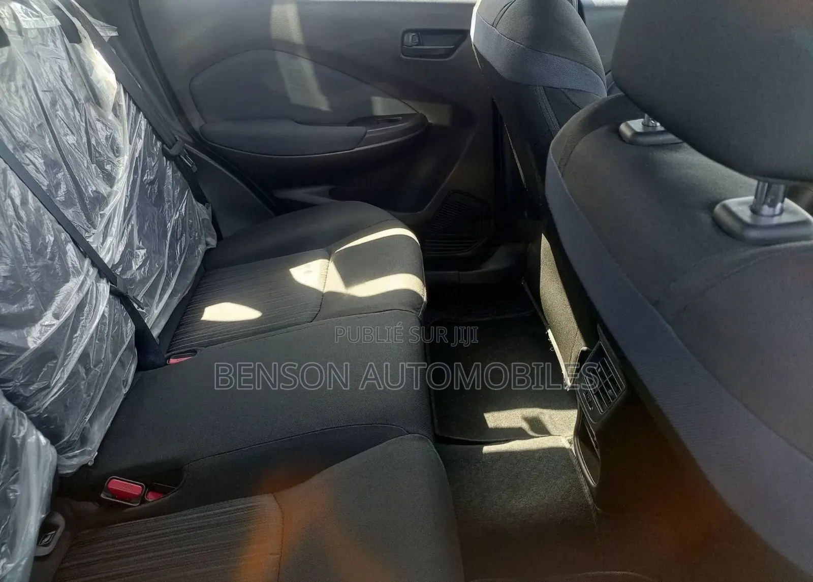 Toyota Starlet 2024 Bleu