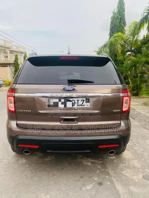 Ford Explorer Limited 4dr 4x4 (3.5L 6cyl 6A) 2013 Marron