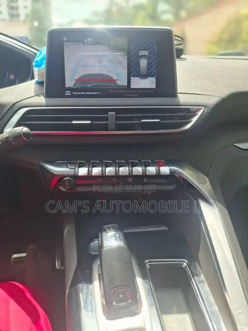 Peugeot 3008 2018 Gris