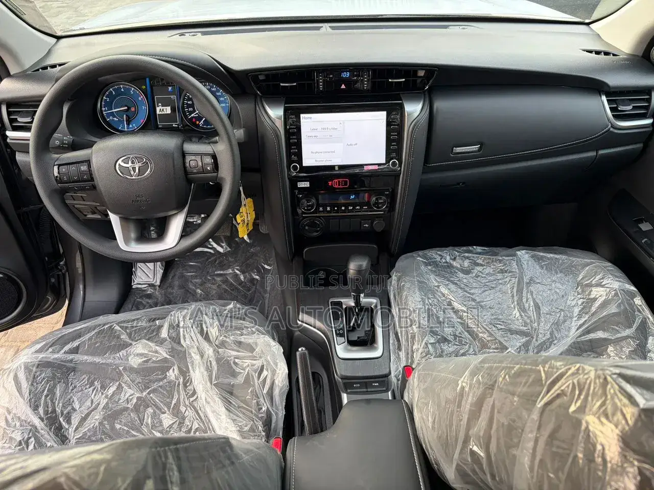 Nouveau Toyota Fortuner 2025 Gris