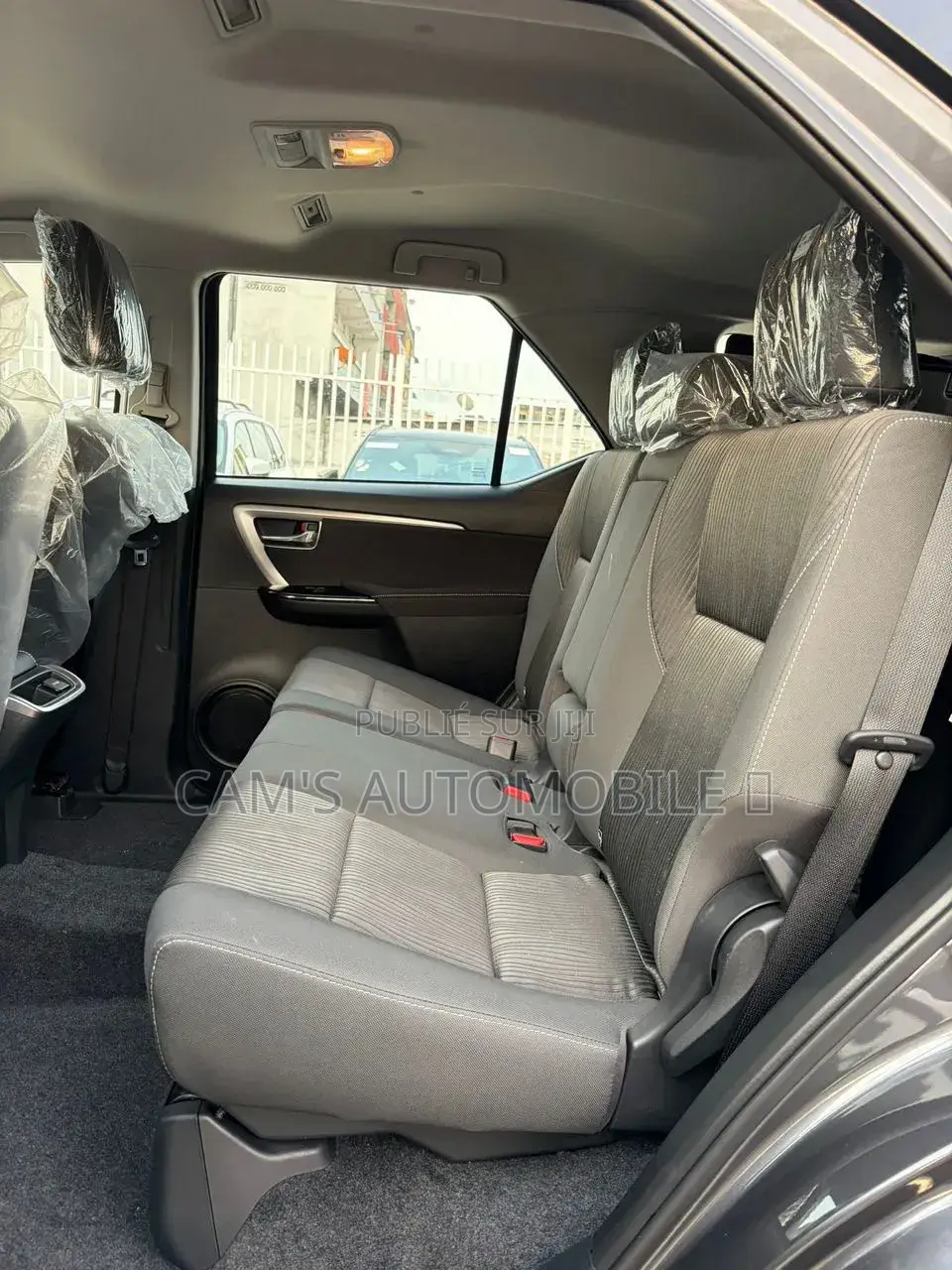 Nouveau Toyota Fortuner 2025 Gris