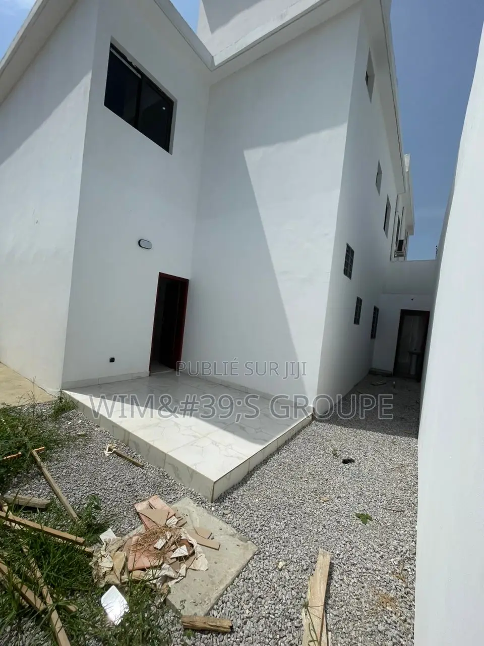 4chbre Villa dans Wims, Bingerville à Vendre