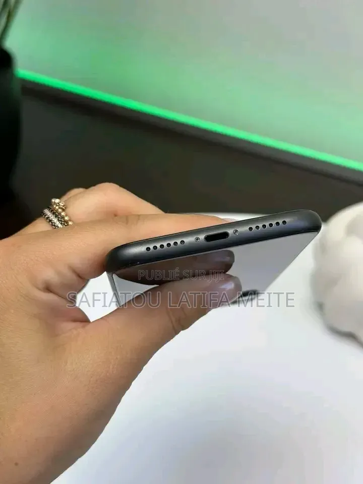 Nouveau Apple iPhone 11 256 GB Autre