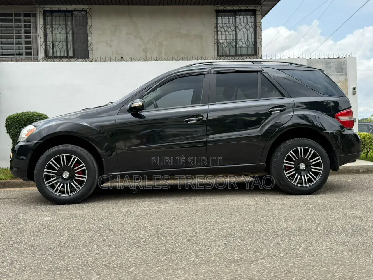 Mercedes-Benz M Class ML 350 AWD 4Matic (3.5L V6 7A) 2006 Noir