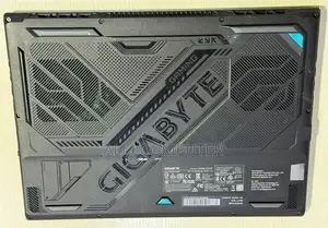 Nouveau Ordinateur portable Gigabyte Autre 16GB Intel Core i7 SSD 1T