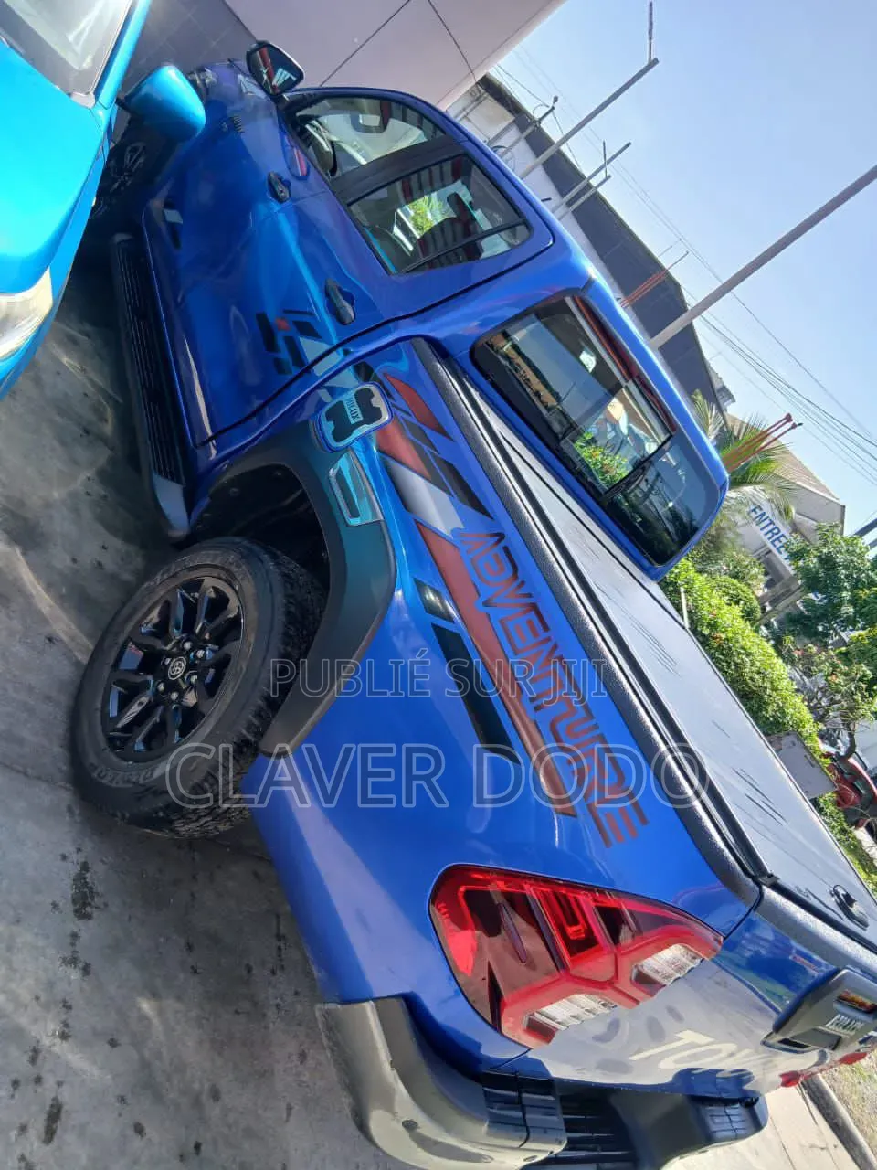Toyota Hilux 2024 Bleu