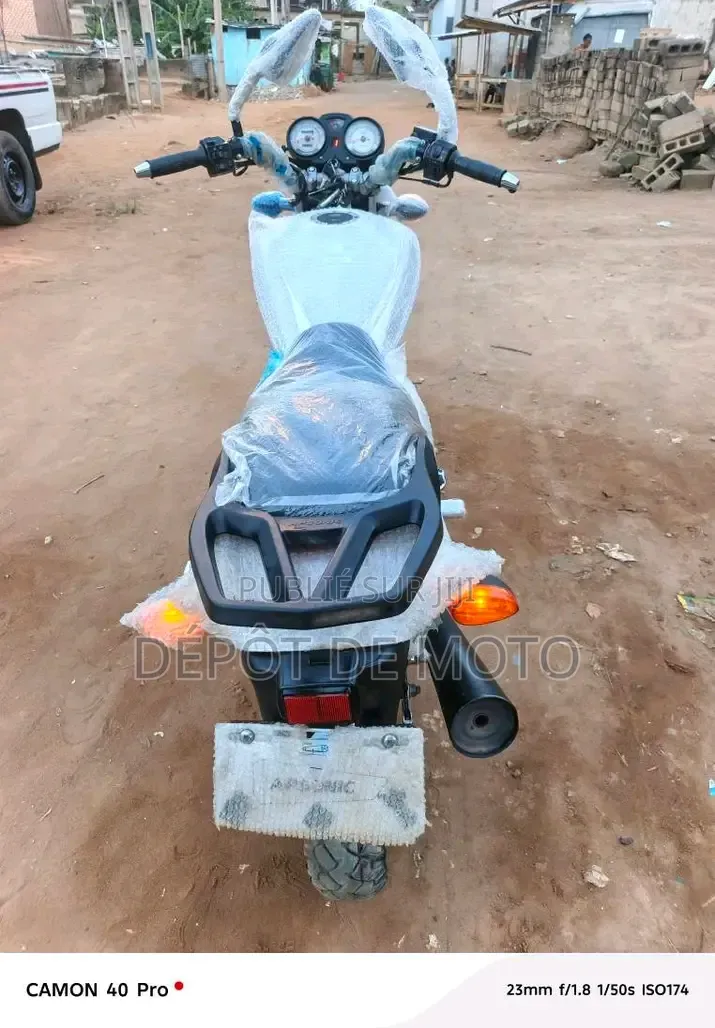 Nouveau Apsonic AP125-30 2025 Noir