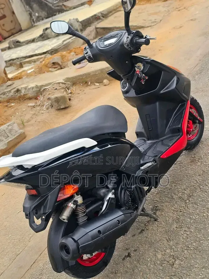 Nouveau Yamaha Autre 2023 Noir