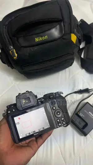 Nikkon Z6 + Objectif Nikkor 85mm 1.8