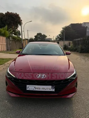 Hyundai Elantra 2023 Bordeaux