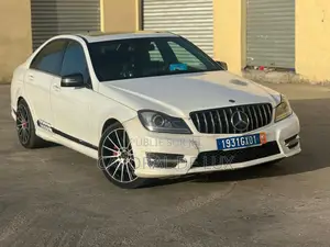 Mercedes-Benz C300 2008 Blanc