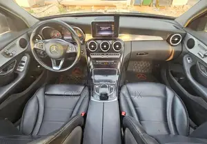 Mercedes-Benz C300 Sport 4dr AWD 4Matic Sedan (2.0L 4cyl 7A) 2015 Noir