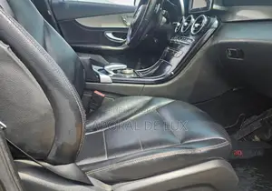 Mercedes-Benz C300 Sport 4dr AWD 4Matic Sedan (2.0L 4cyl 7A) 2015 Noir