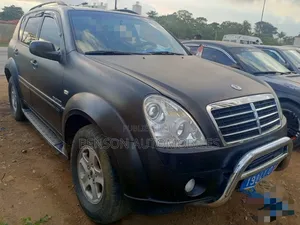 SsangYong Rexton 2005 Noir