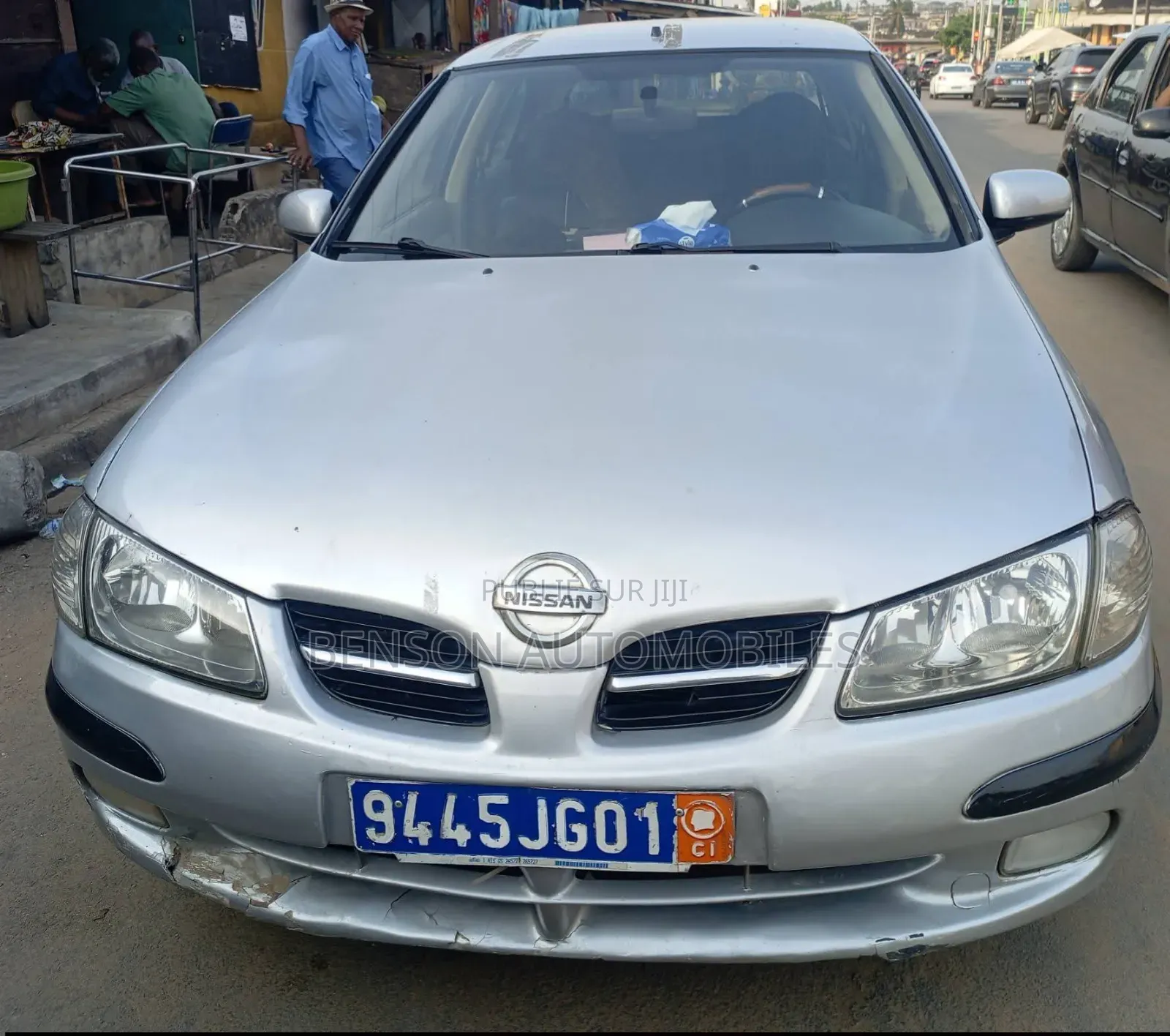 Nissan Almera Tino 2002 Gris