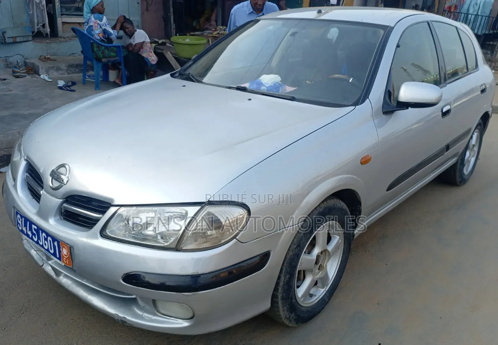Nissan Almera Tino 2002 Gris