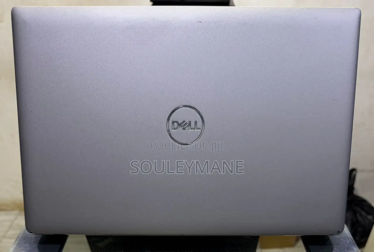 Ordinateur portable Dell Latitude 5520 8GB Intel Core i5 SSD 256GB