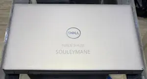 Ordinateur portable Dell Latitude 5520 8GB Intel Core i5 SSD 256GB