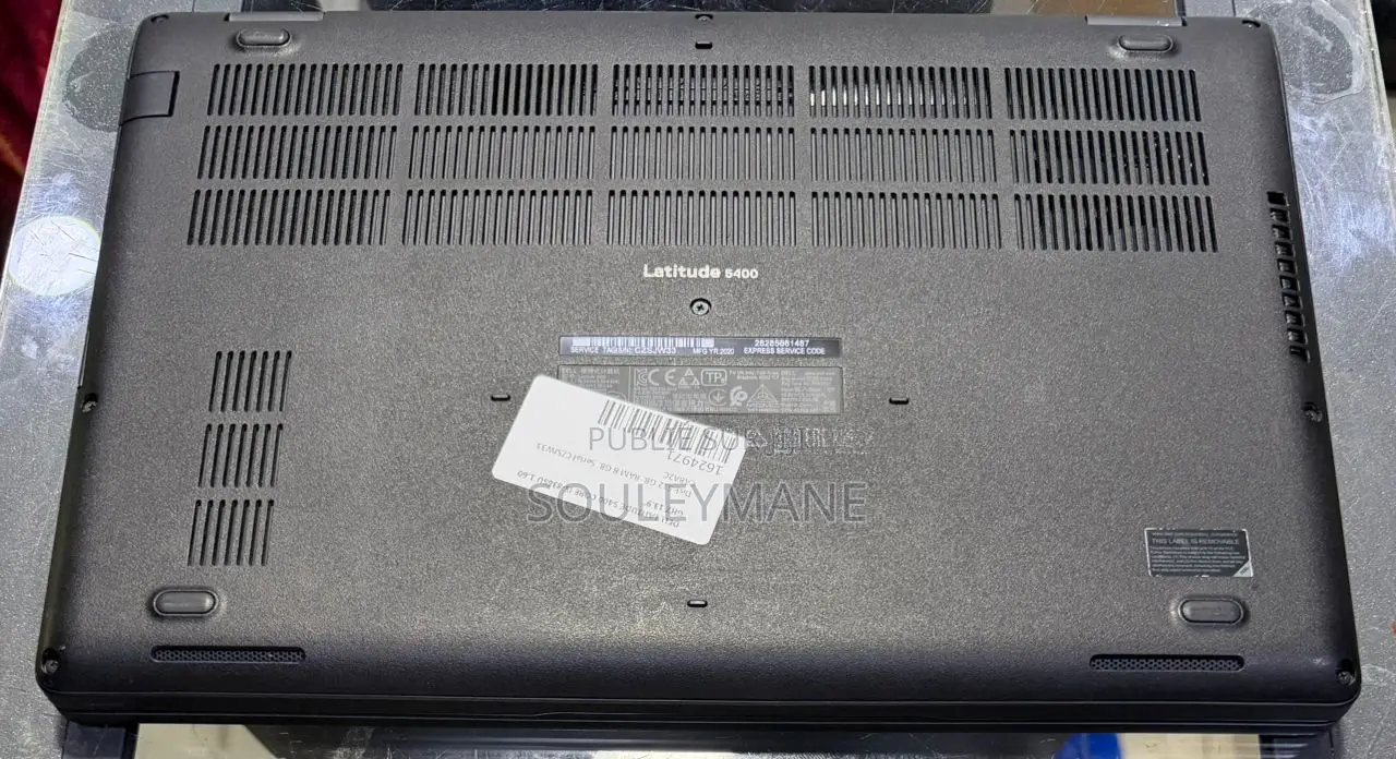 Ordinateur portable Dell Latitude 5400 8GB Intel Core i5 SSD 512GB