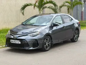 Toyota Corolla 2019 Gris