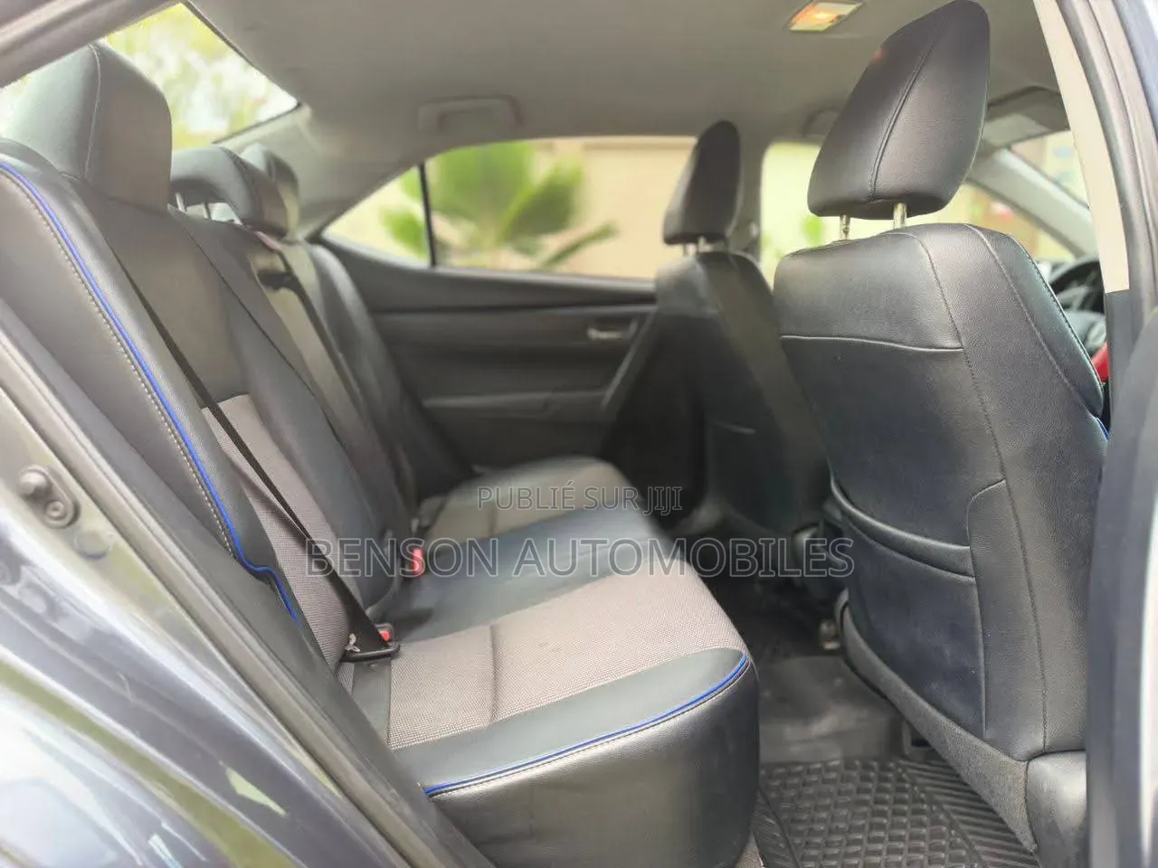 Toyota Corolla 2019 Gris