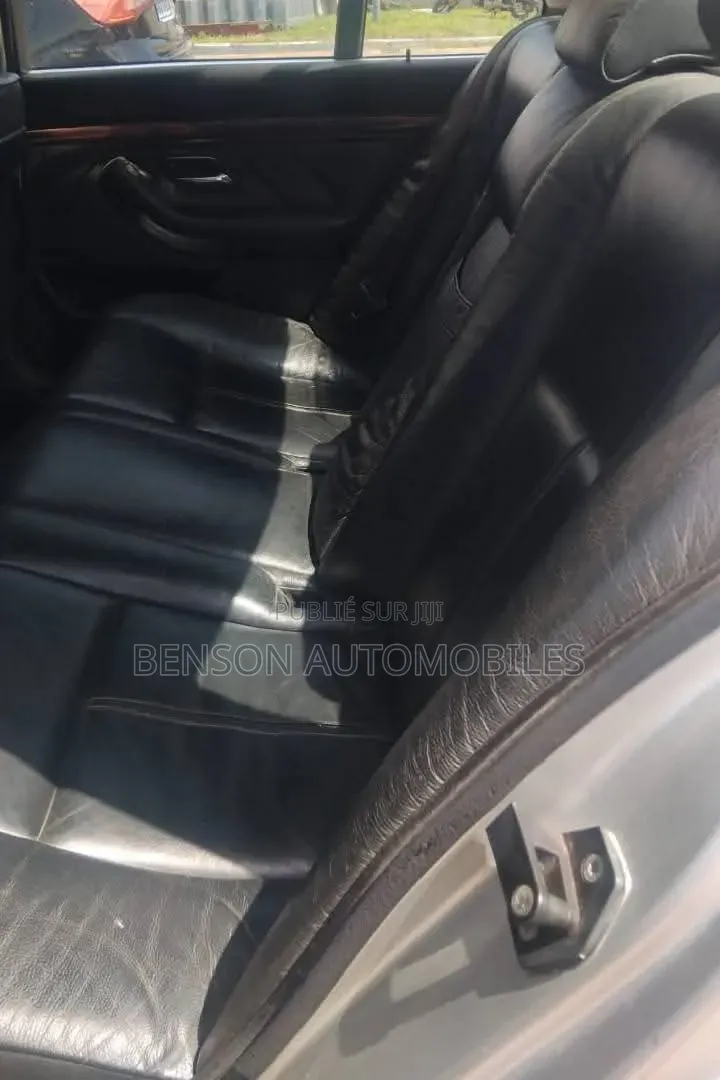 BMW 520i 2001 Gris