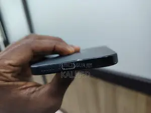 Apple iPhone 16 256 GB Noir