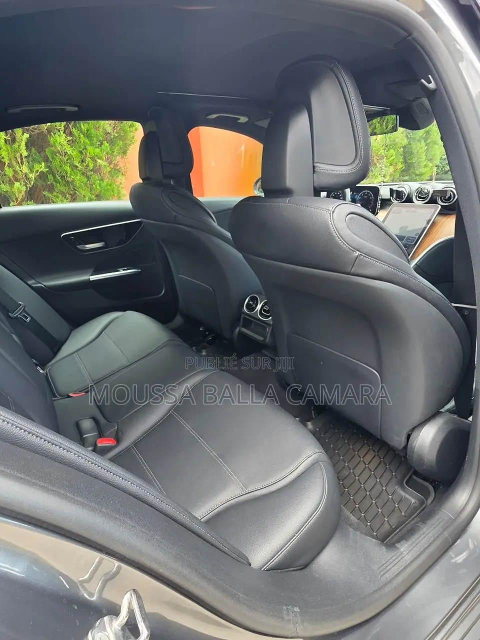 Mercedes-Benz C300 2022 Gris