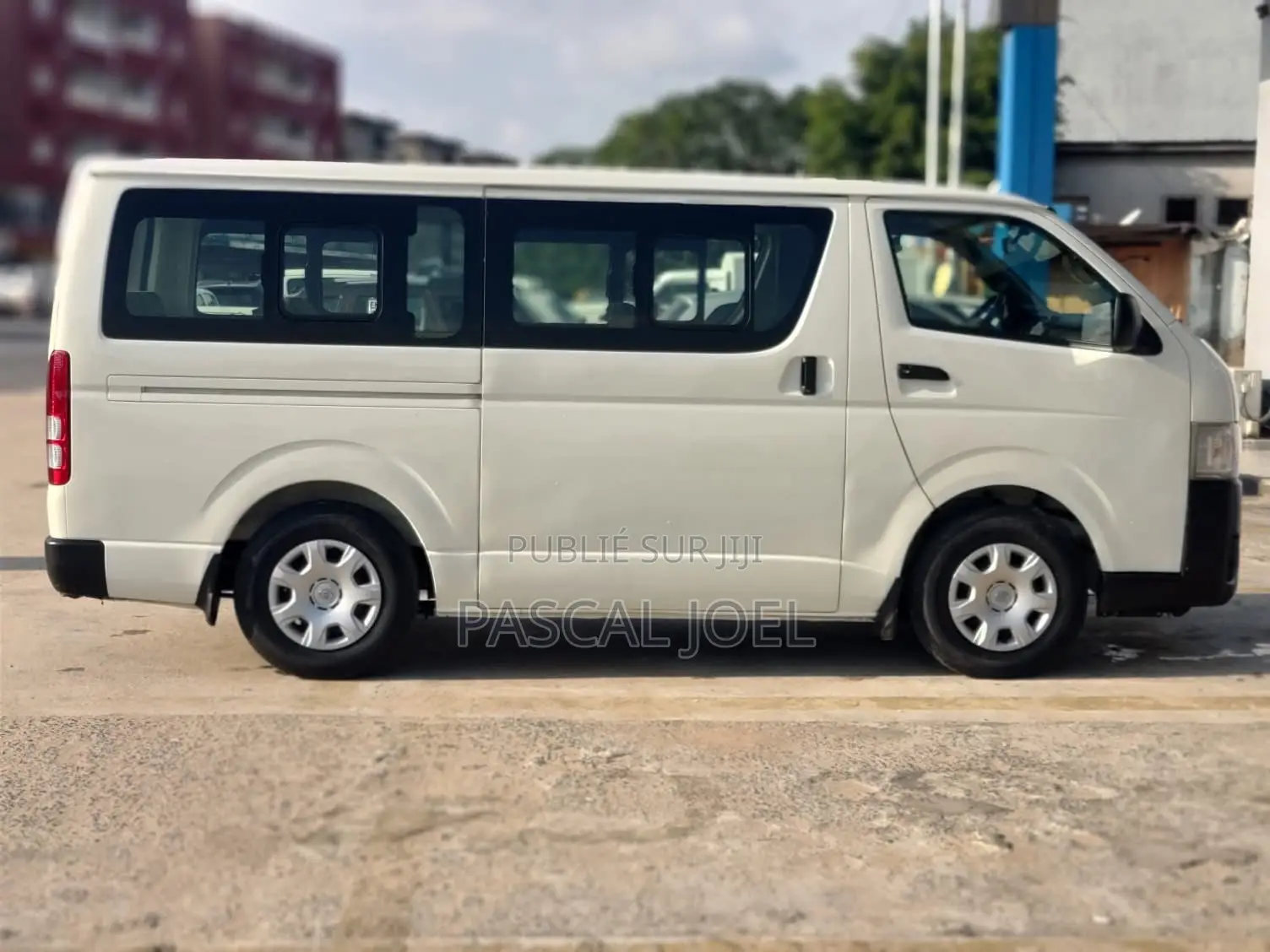 Toyota HiAce 2016 Autre