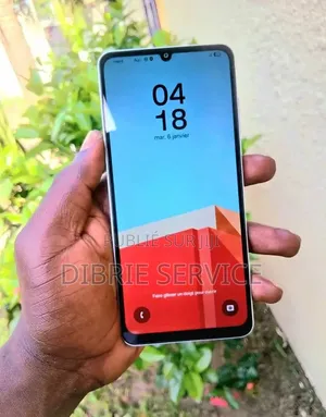Nouveau Samsung Galaxy A06 64 GB Noir