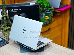 Nouveau HP EliteBook 840 G8 16GB Intel Core i5 SSD 512GB