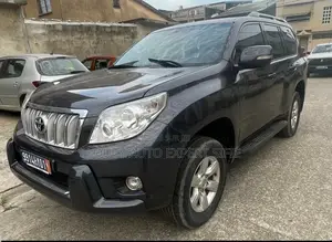 Toyota Land Cruiser Prado 2011 Noir