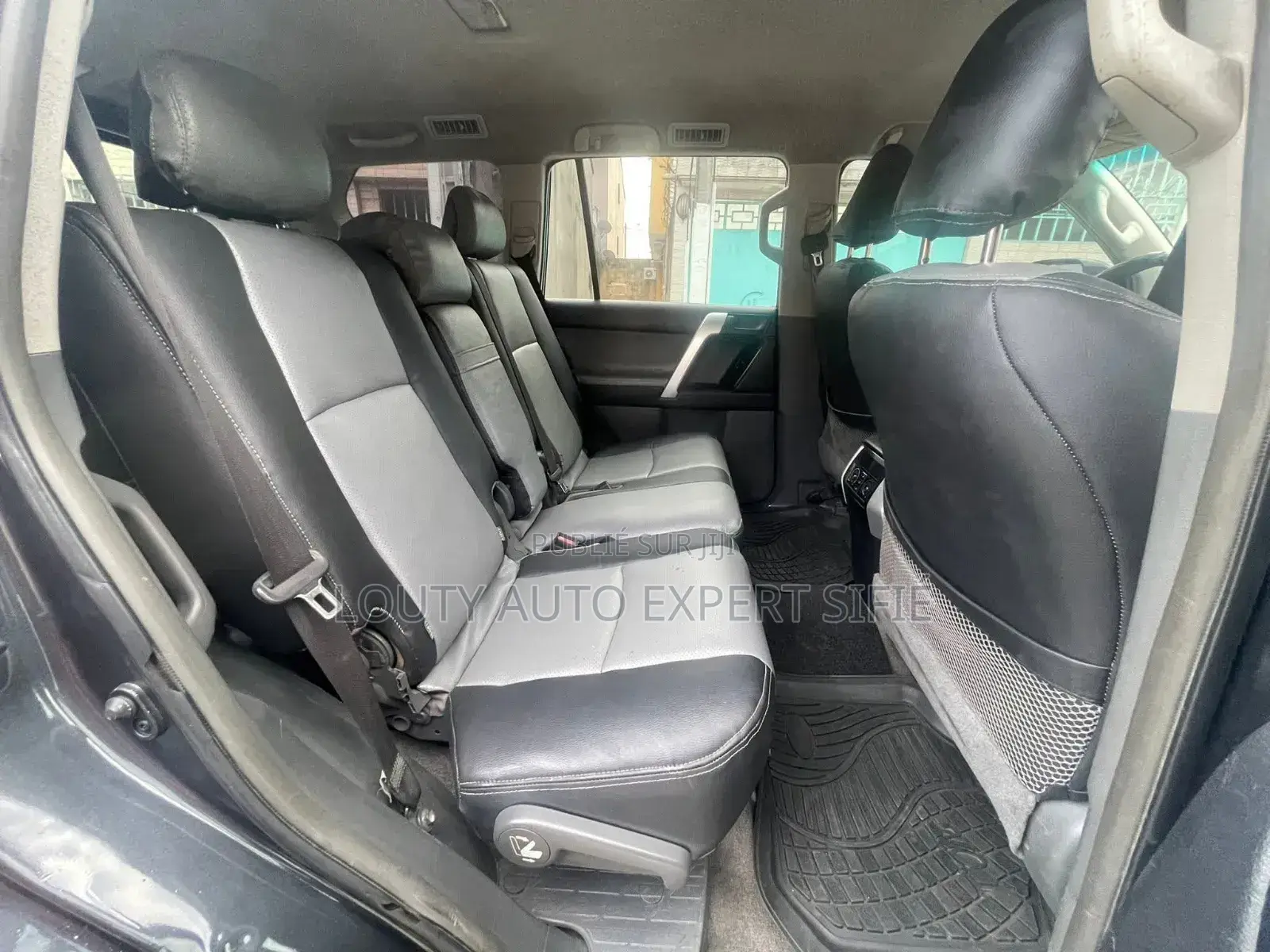 Toyota Land Cruiser Prado 2011 Noir