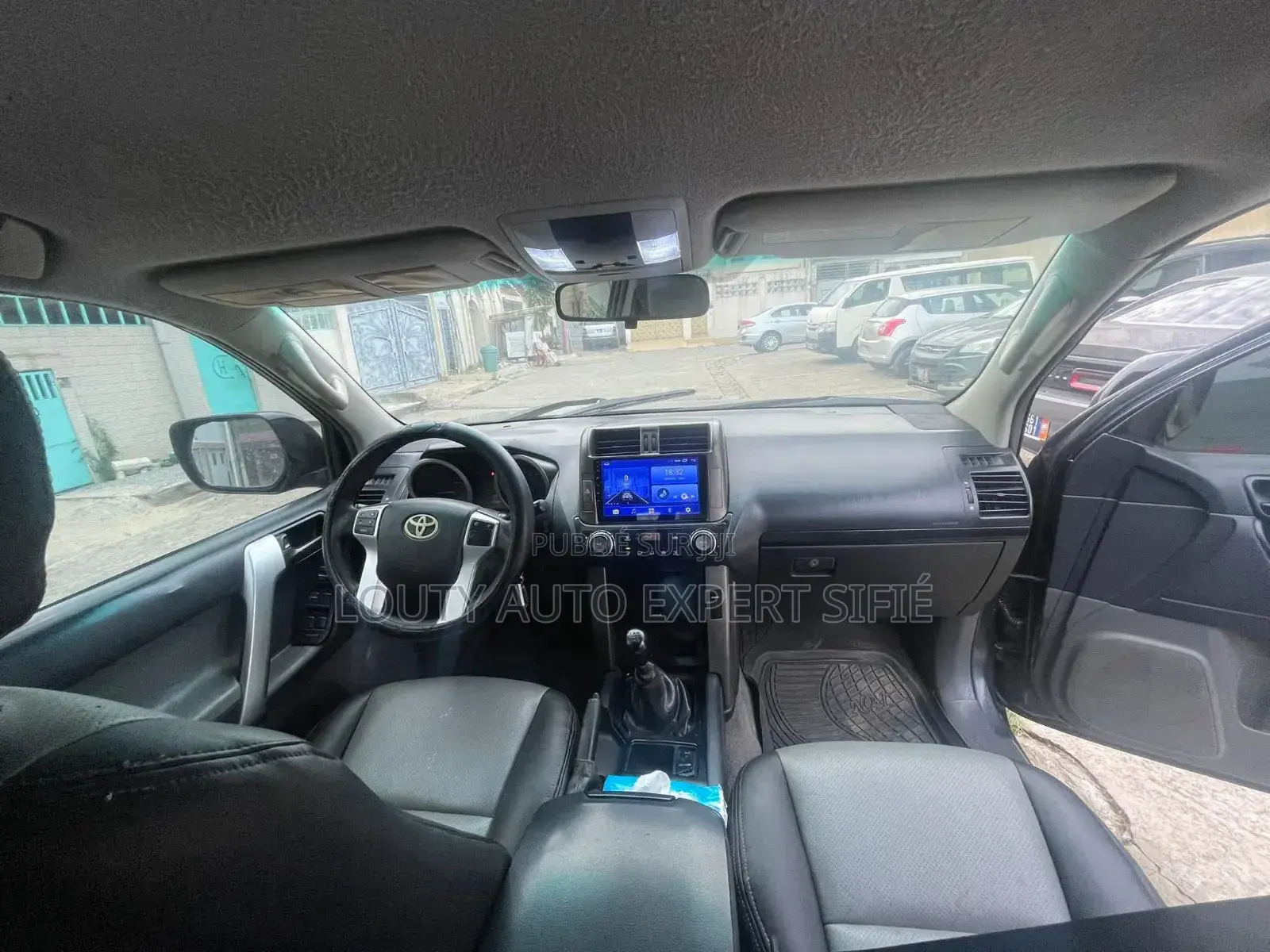 Toyota Land Cruiser Prado 2011 Noir