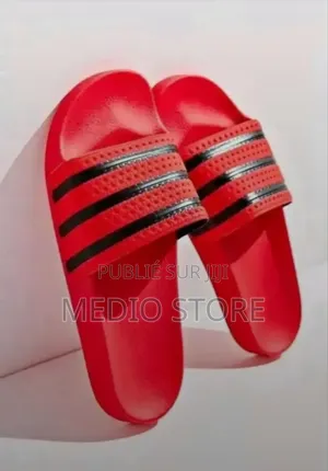 Claquettes Original Disponible