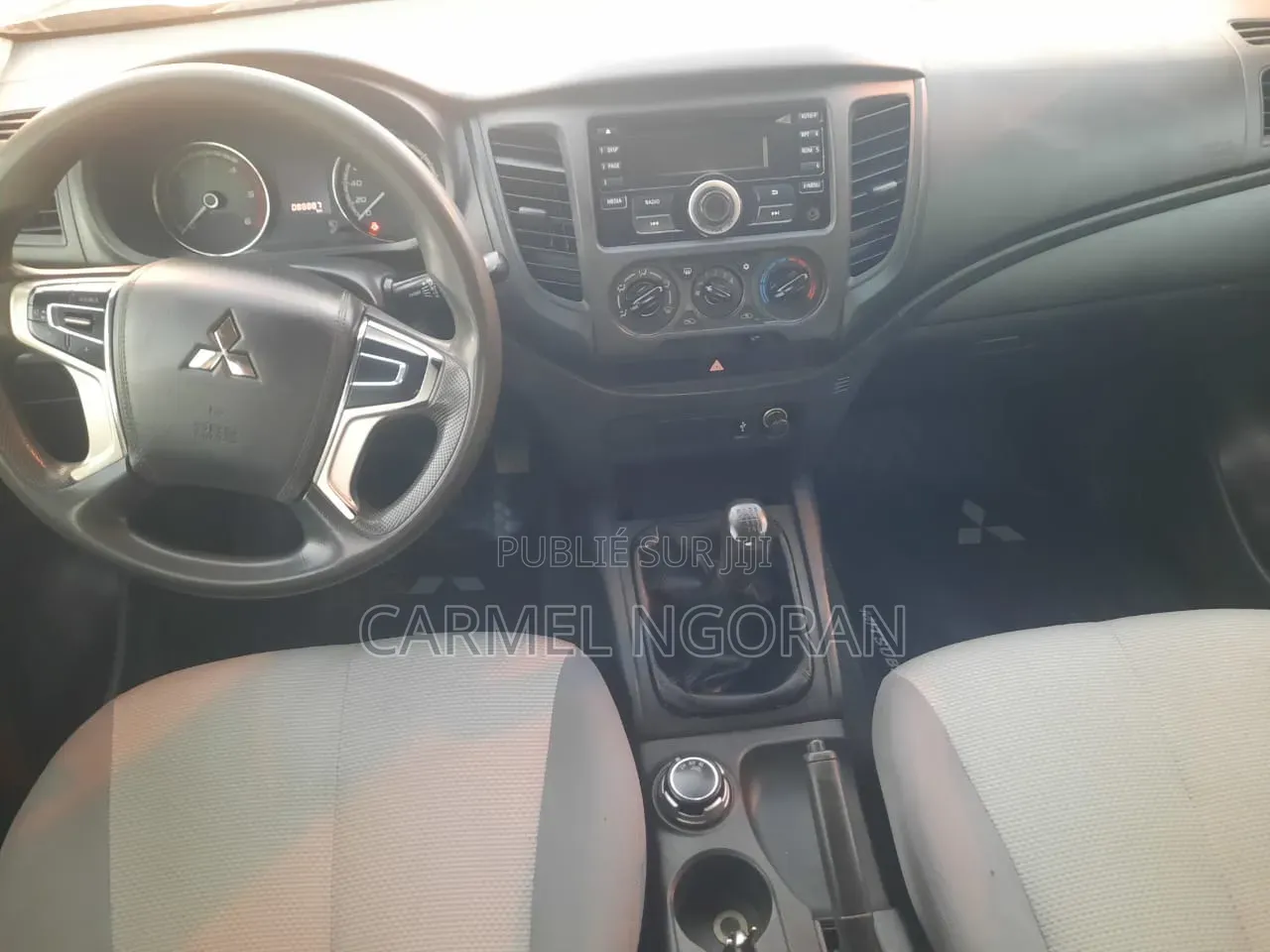 Mitsubishi L200 2022 Noir