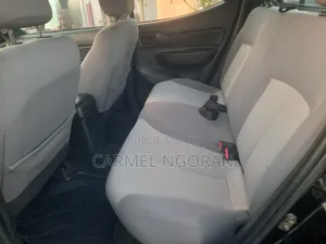 Mitsubishi L200 2022 Noir