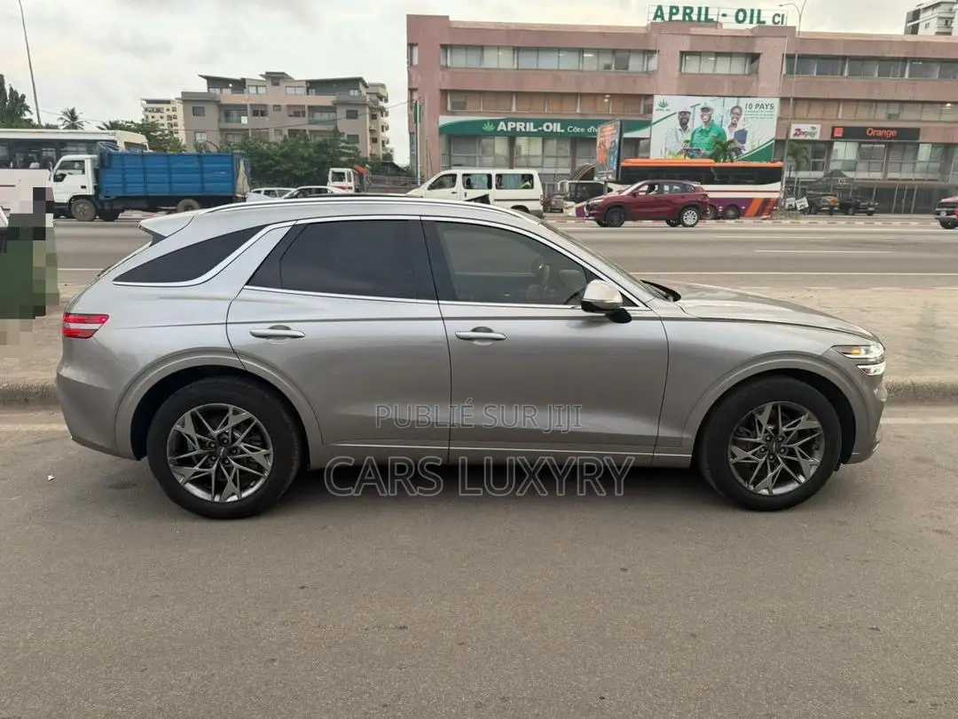 Genesis GV70 2022 Gris