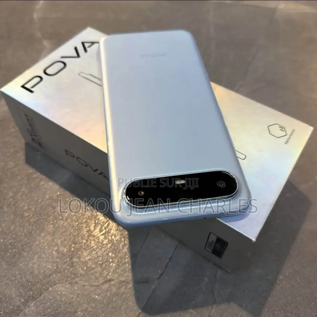 Nouveau Tecno Pova 5G 128 GB Gris