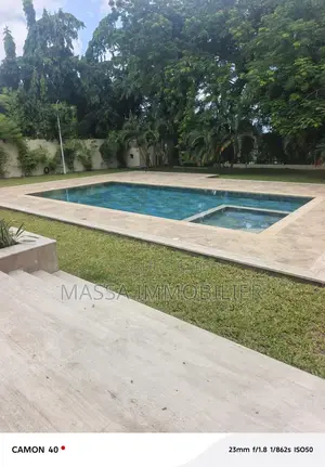 9chbre Villa dans Massa Immobilier, Cocody à Louer