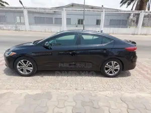 Hyundai Elantra Limited 2018 Noir