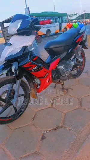 TVS HLX 125 2025 Rouge
